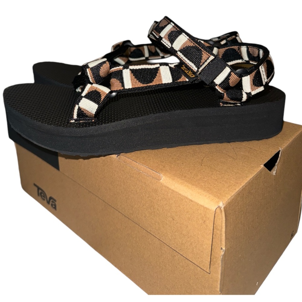 Teva Women’s Midform Universal Brown/Black Lion Size 9